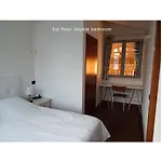Family With Full Kitchen In Garda ホームステイ