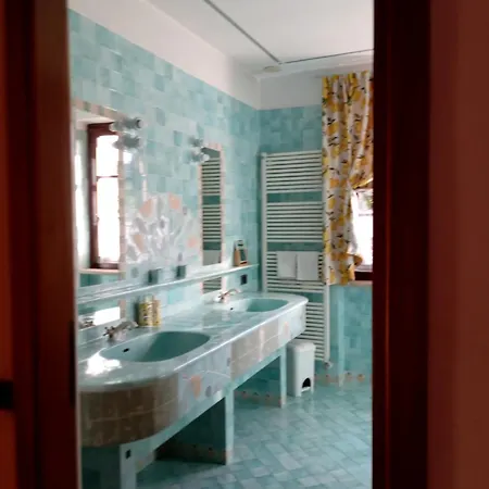 Hospedagem domiciliar Family With Full Kitchen In Garda Cavalcaselle